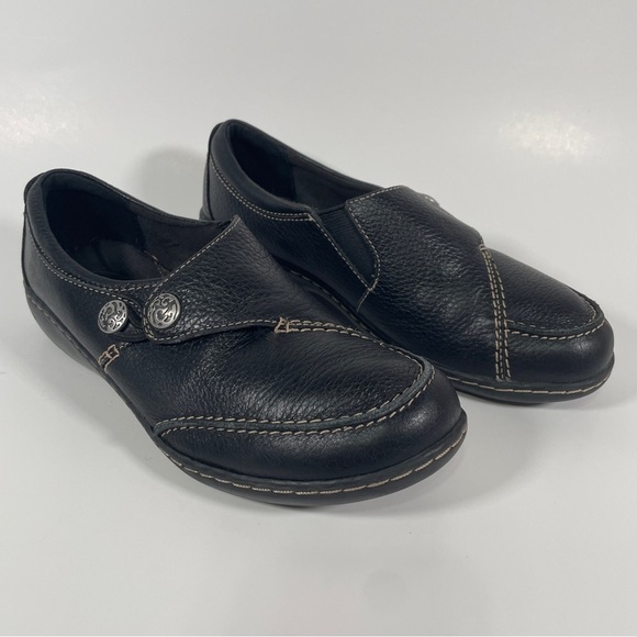 Clarks, size 6.5 Wide - Picture 1 of 9